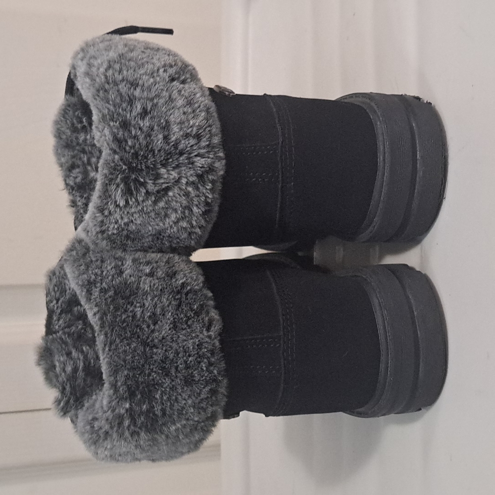Lugz combat bootie - faux fur - size 2 - lace up non slip memory foam - Picture 4 of 10
